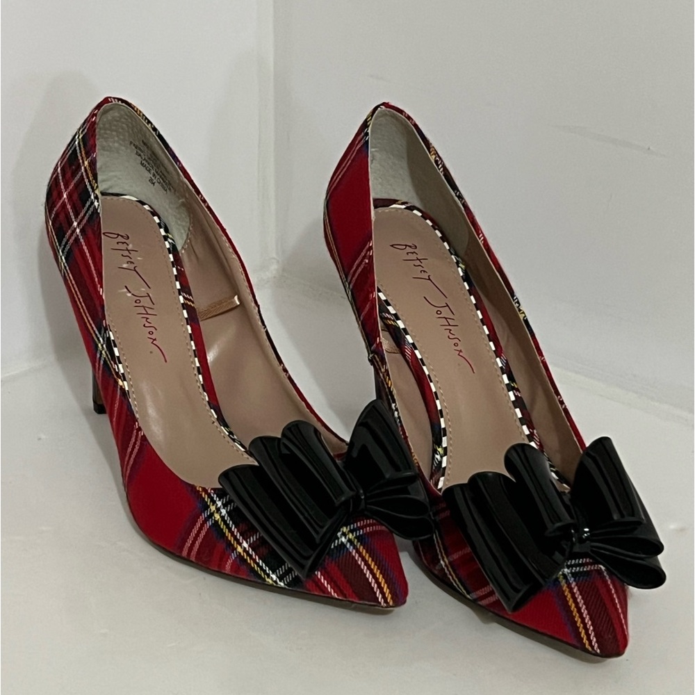 Betsey Johnson Tartan/ Plaid Stilettos with black bow